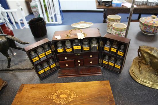 A Georgian mahogany apothecary box, 11.75in.